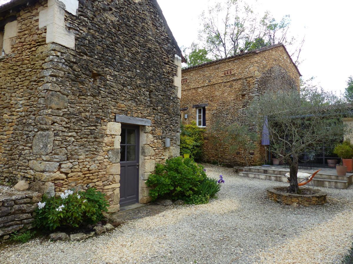 Chambres D'Hotes Les Boudines Saint-Germain-de-Belves Luaran gambar